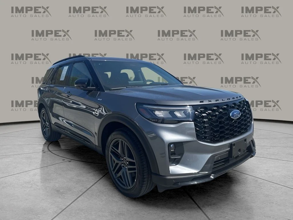 2025 Ford Explorer 6th Gen - Image 7 of 21