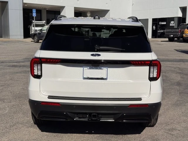 2025 Ford Explorer 6th Gen - Image 11 of 12