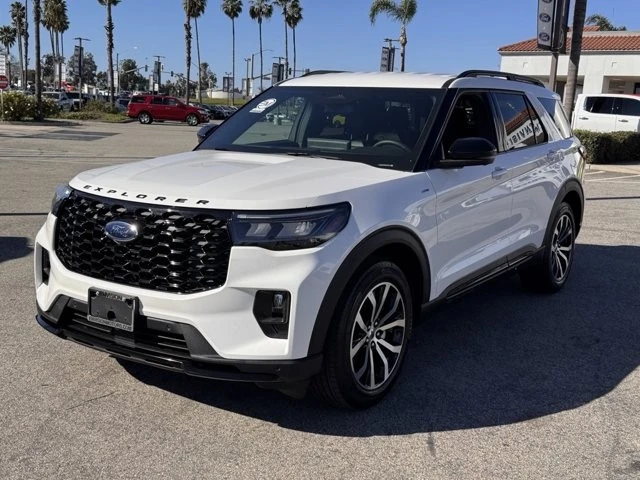 2025 Ford Explorer 6th Gen - Image 7 of 12
