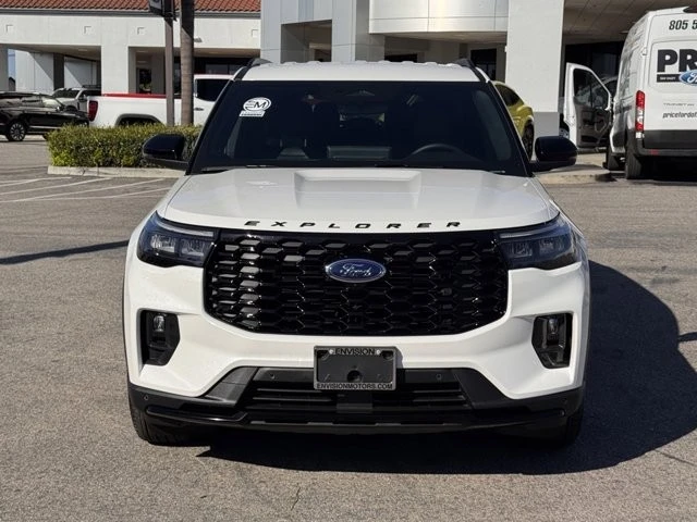 2025 Ford Explorer 6th Gen - Image 6 of 12
