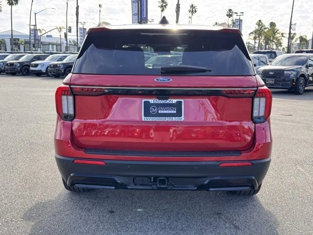 2025 Ford Explorer 6th Gen - Image 11 of 12