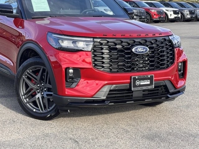 2025 Ford Explorer 6th Gen - Image 3 of 12