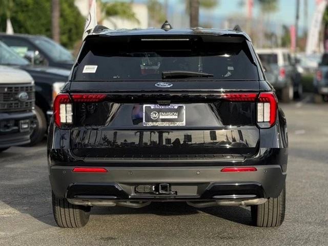 2025 Ford Explorer 6th Gen - Image 7 of 12