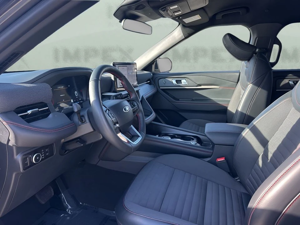 2025 Ford Explorer 6th Gen - Image 9 of 12