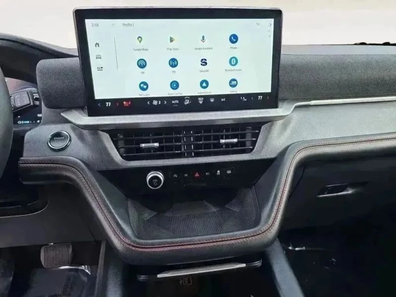 2025 Ford Explorer 6th Gen - Image 11 of 12