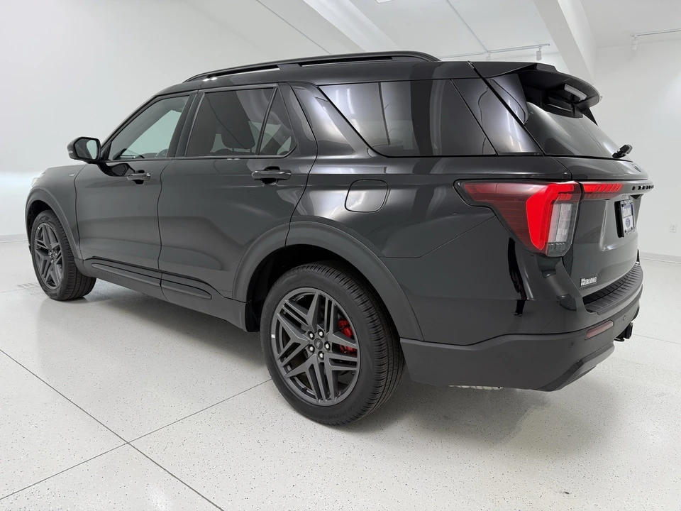2025 Ford Explorer 6th Gen - Image 5 of 21