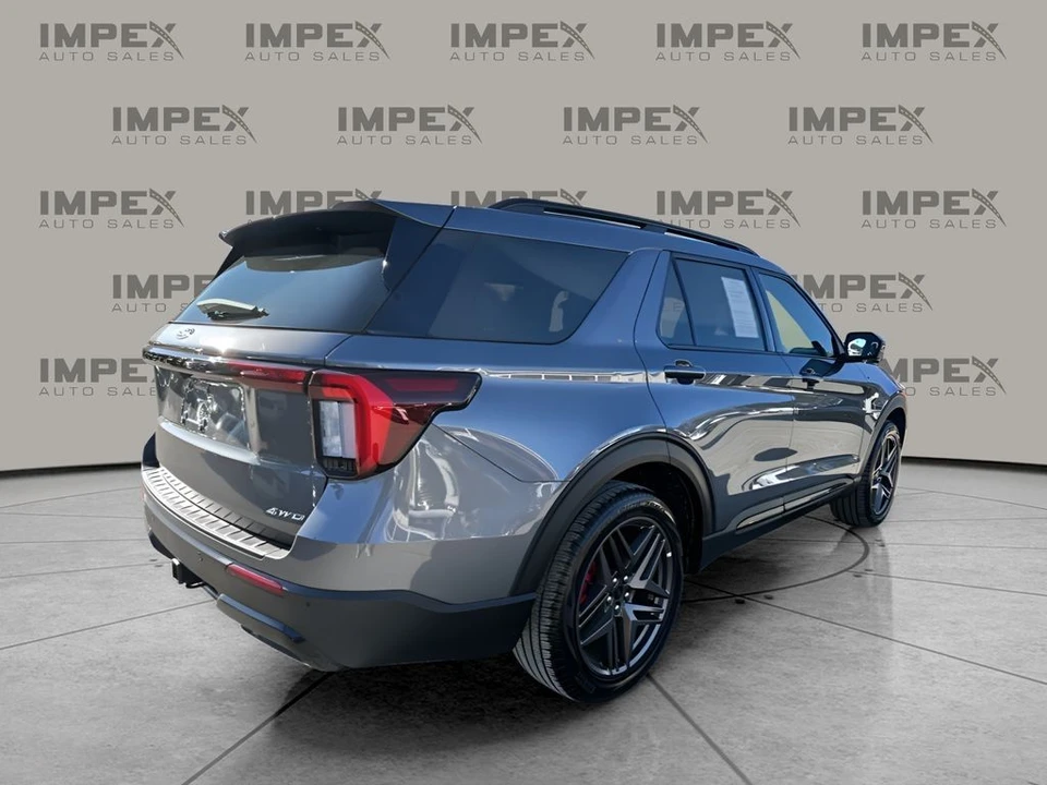 2025 Ford Explorer 6th Gen - Image 5 of 21