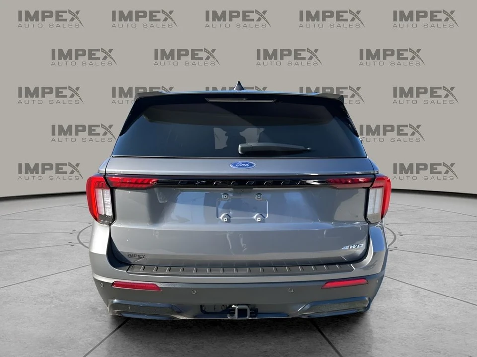 2025 Ford Explorer 6th Gen - Image 4 of 21