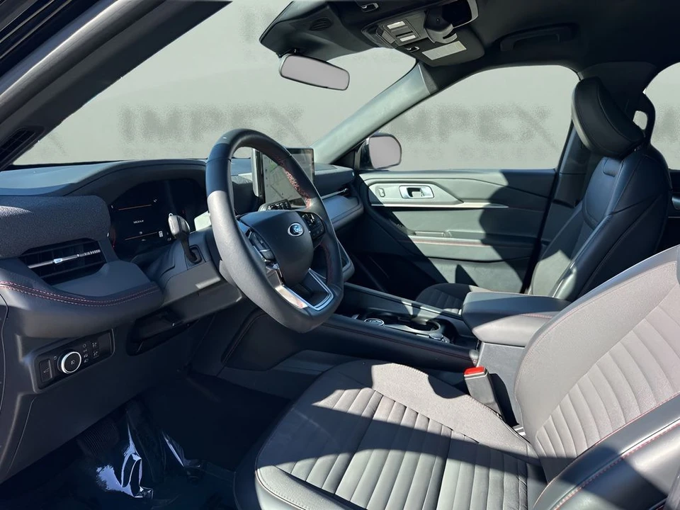 2025 Ford Explorer 6th Gen - Image 9 of 21