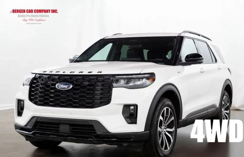 2025 Ford Explorer 6th Gen - Image 4 of 12