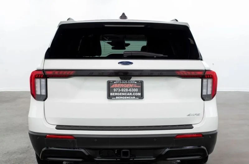 2025 Ford Explorer 6th Gen - Image 12 of 12