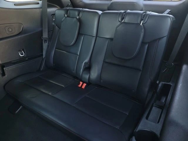 2025 Ford Explorer 6th Gen - Image 13 of 21