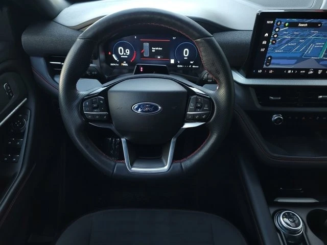 2025 Ford Explorer 6th Gen - Image 15 of 21