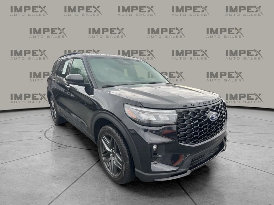 2025 Ford Explorer 6th Gen - Image 7 of 21