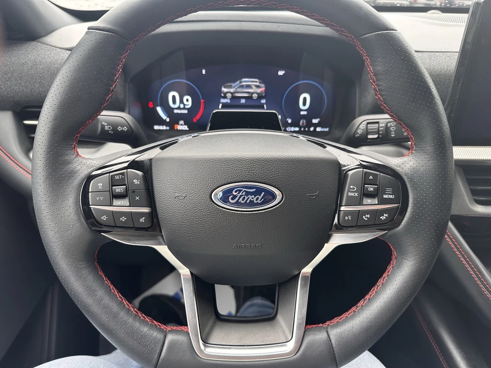 2025 Ford Explorer 6th Gen - Image 20 of 21