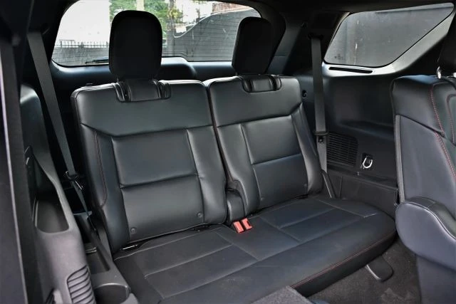 2025 Ford Explorer 6th Gen - Image 20 of 21