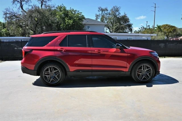 2025 Ford Explorer 6th Gen - Image 6 of 21