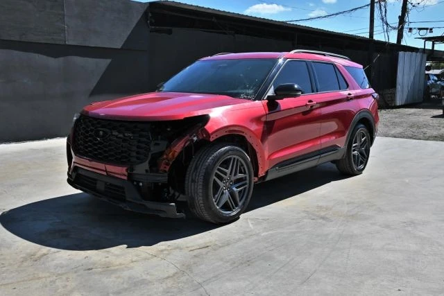 2025 Ford Explorer 6th Gen - Image 2 of 21