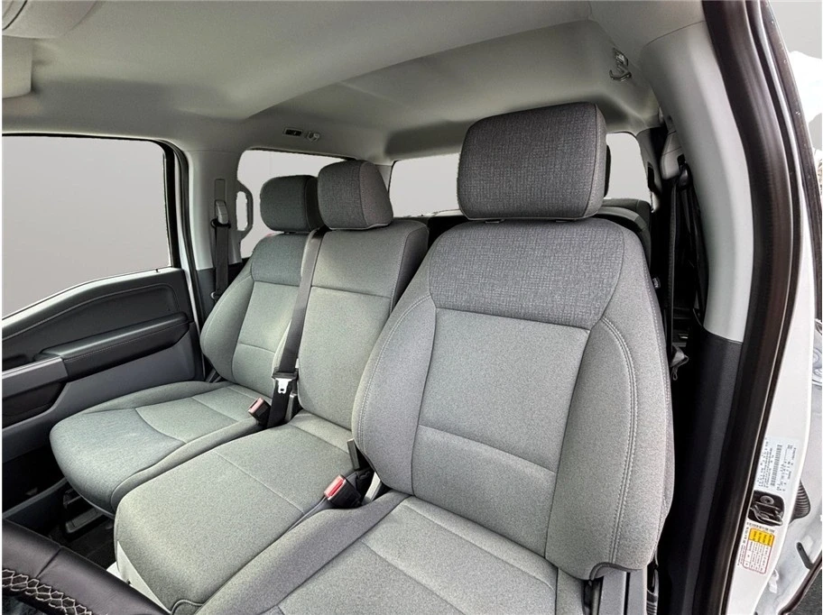 2025 Ford F-150 14th Gen - Image 19 of 21