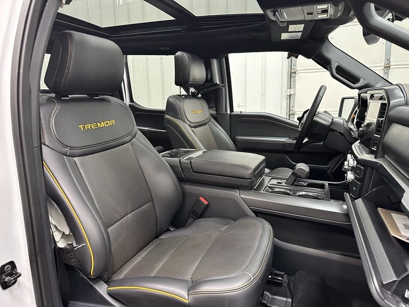 2025 Ford F-150 14th Gen - Image 19 of 23