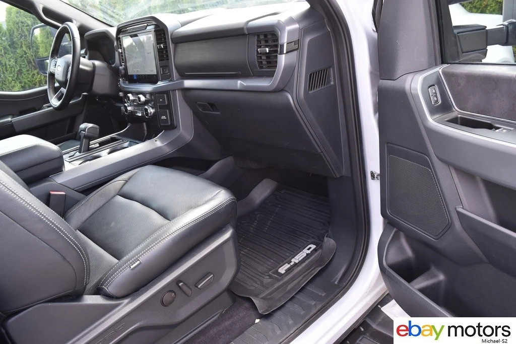 2025 Ford F-150 14th Gen - Image 16 of 24