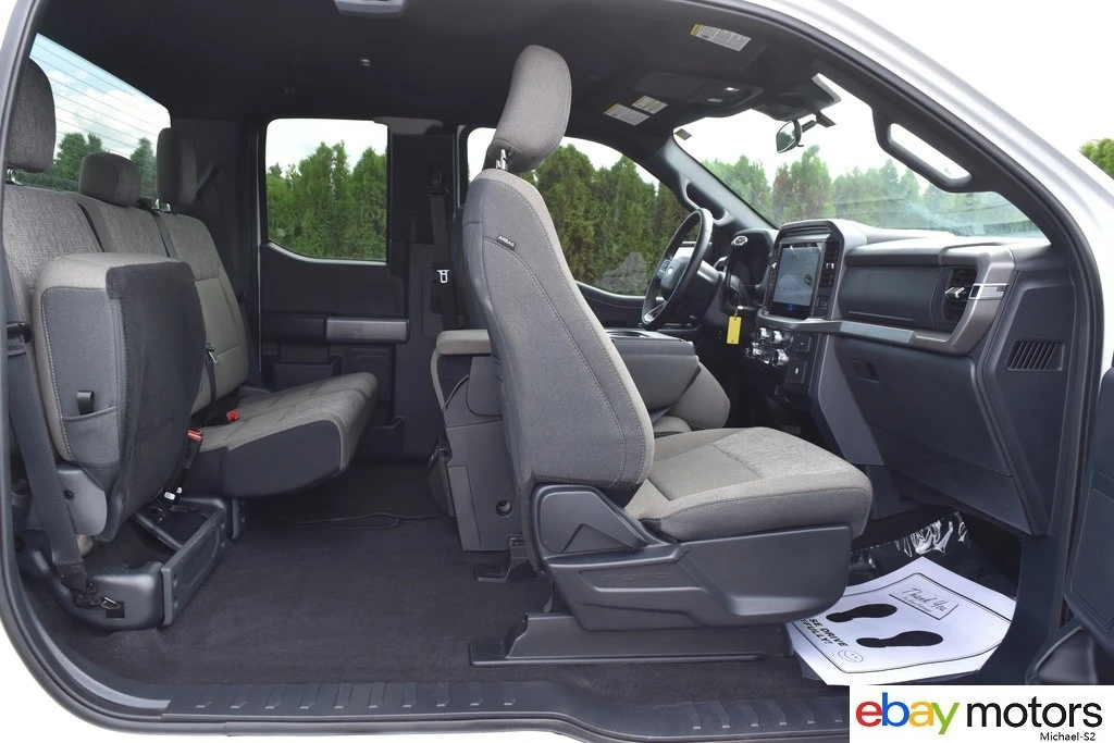 2025 Ford F-150 14th Gen - Image 18 of 24