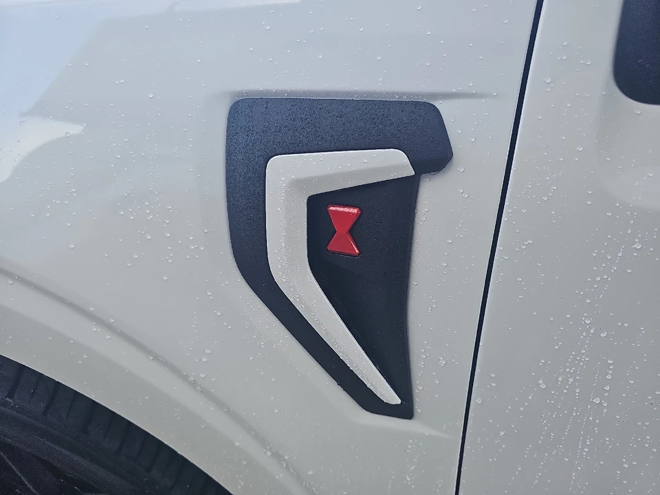 2025 Ford F-150 14th Gen - Image 21 of 31