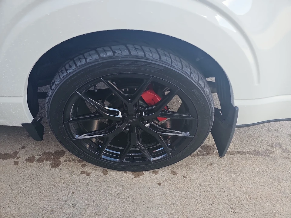 2025 Ford F-150 14th Gen - Image 18 of 31