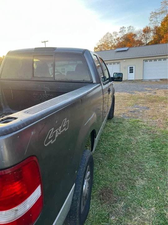 2025 Ford F-150 14th Gen - Image 2 of 2