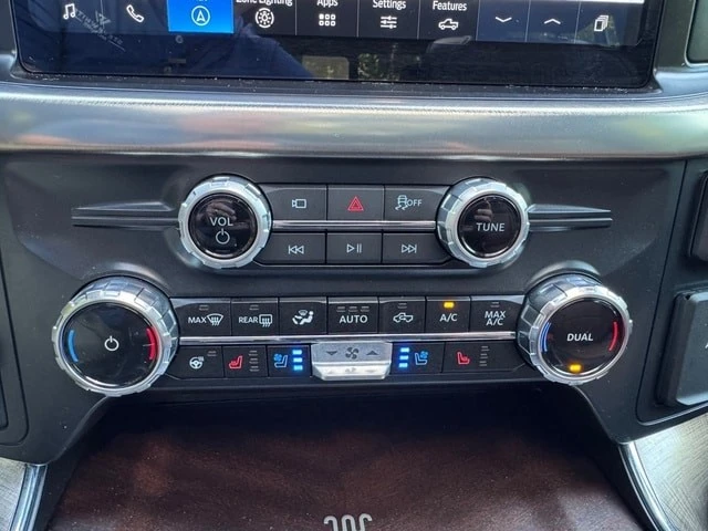 2025 Ford F-150 14th Gen - Image 30 of 31