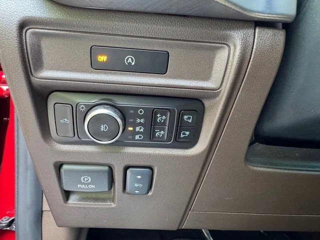 2025 Ford F-150 14th Gen - Image 22 of 31
