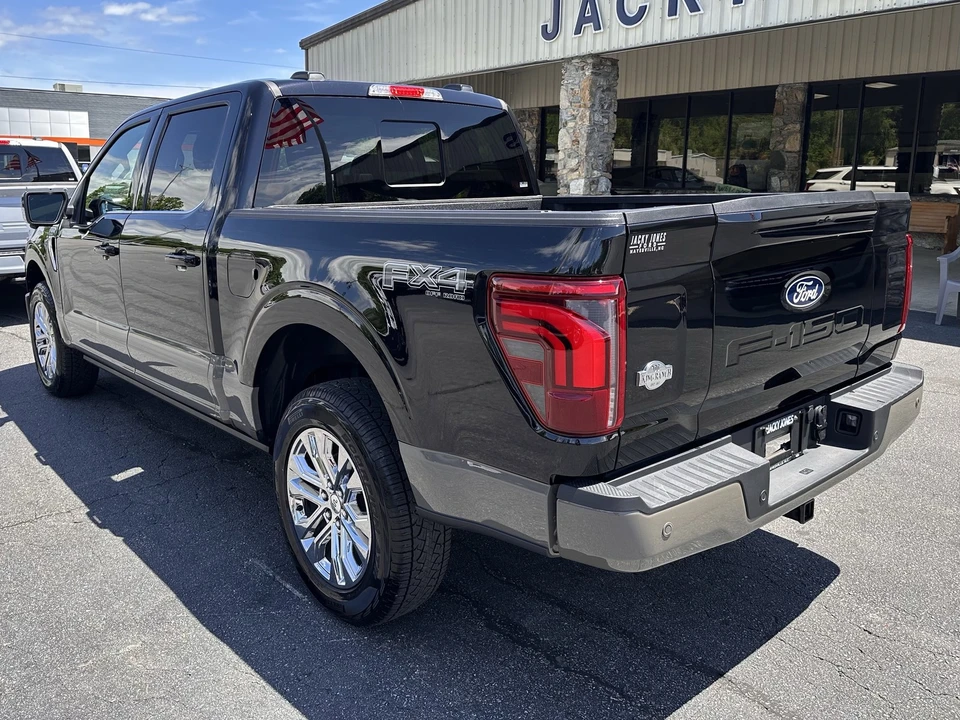 2025 Ford F-150 14th Gen - Image 8 of 31
