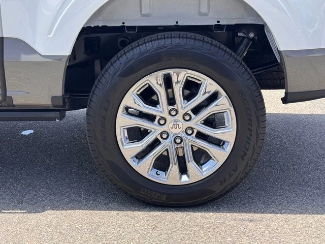 2025 Ford F-150 14th Gen - Image 14 of 30