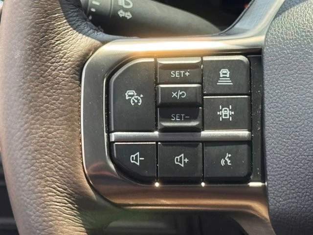 2025 Ford F-150 14th Gen - Image 23 of 30
