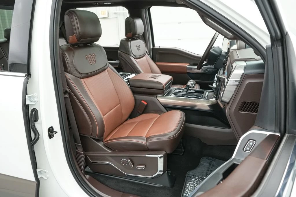 2025 Ford F-150 14th Gen - Image 30 of 31