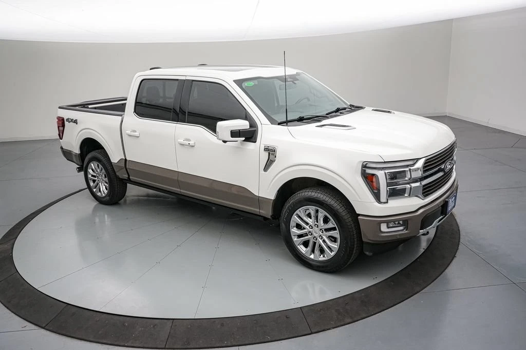 2025 Ford F-150 14th Gen - Image 2 of 31