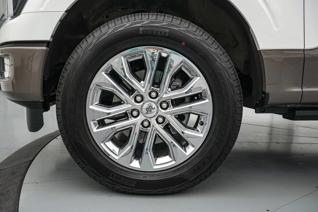 2025 Ford F-150 14th Gen - Image 13 of 31