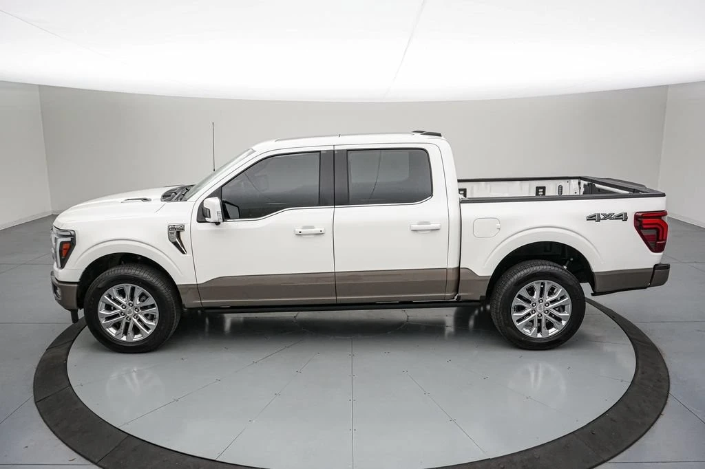 2025 Ford F-150 14th Gen - Image 10 of 31