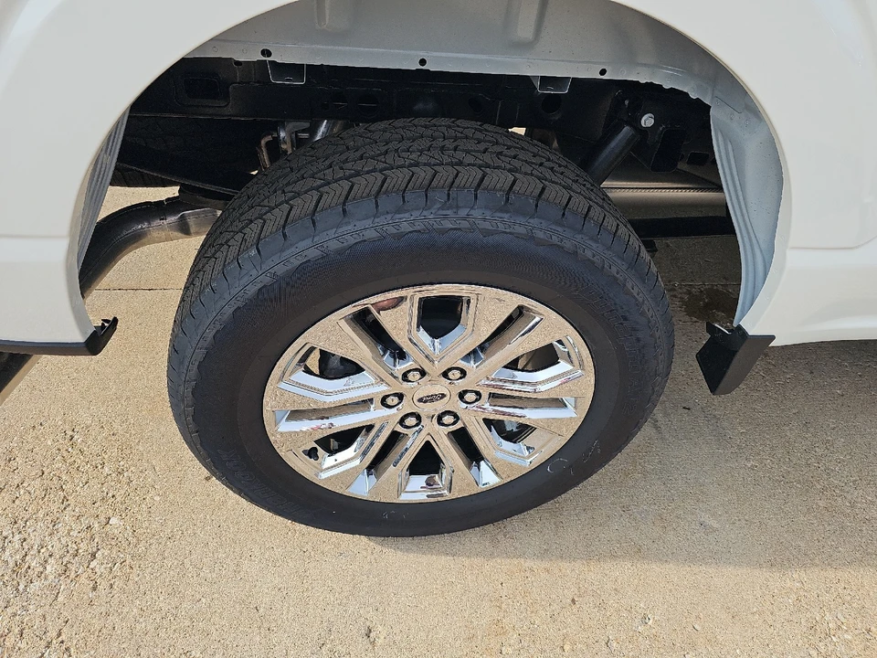2025 Ford F-150 14th Gen - Image 10 of 21
