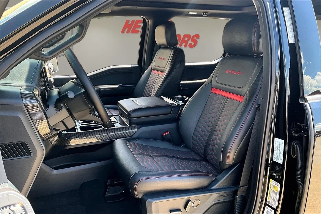 2025 Ford F-150 14th Gen - Image 21 of 31