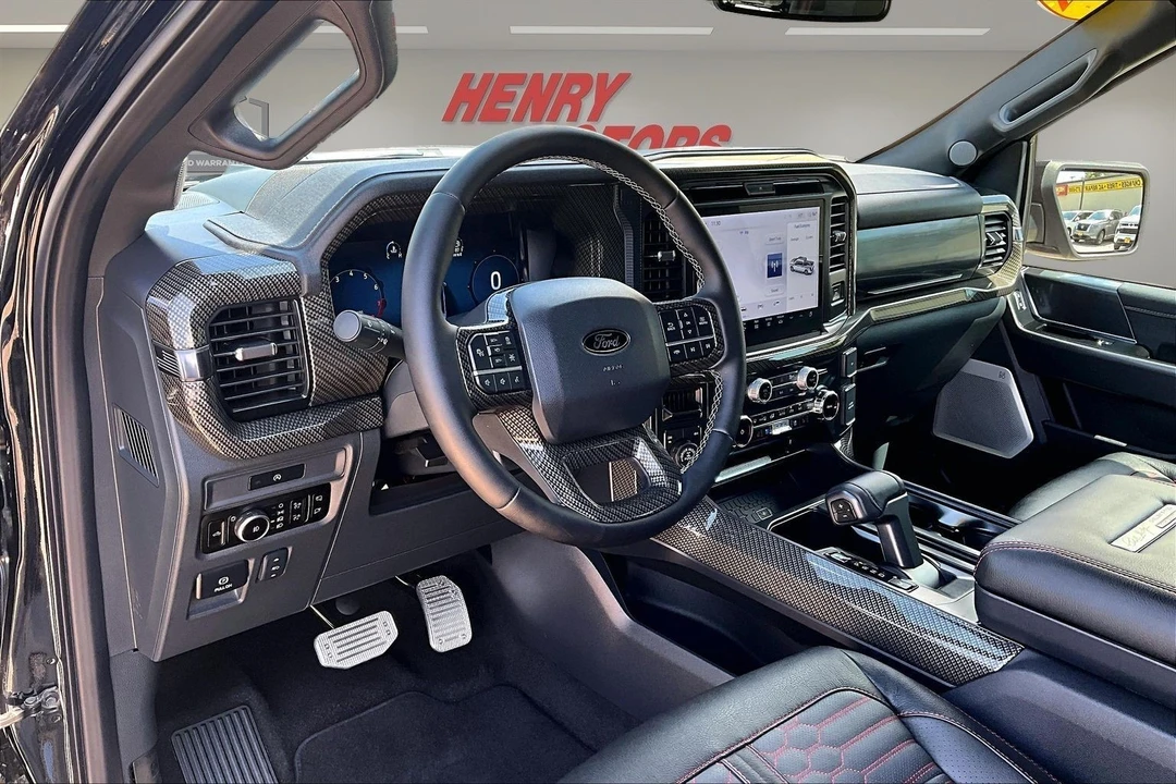 2025 Ford F-150 14th Gen - Image 18 of 31