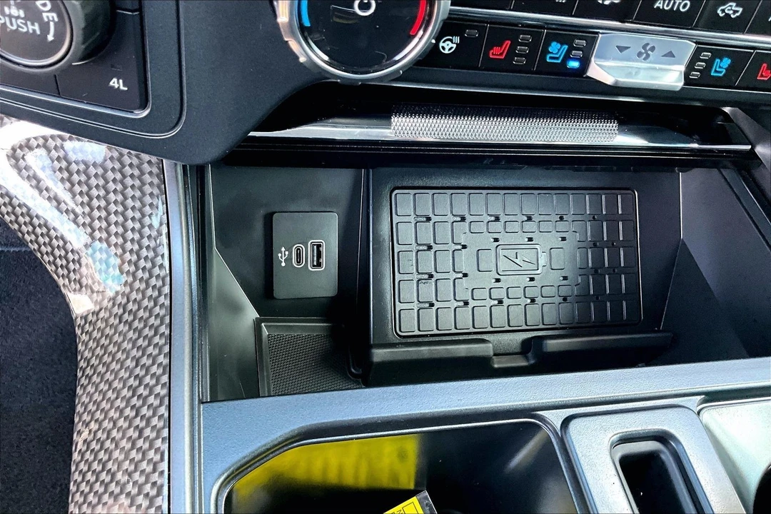 2025 Ford F-150 14th Gen - Image 17 of 31