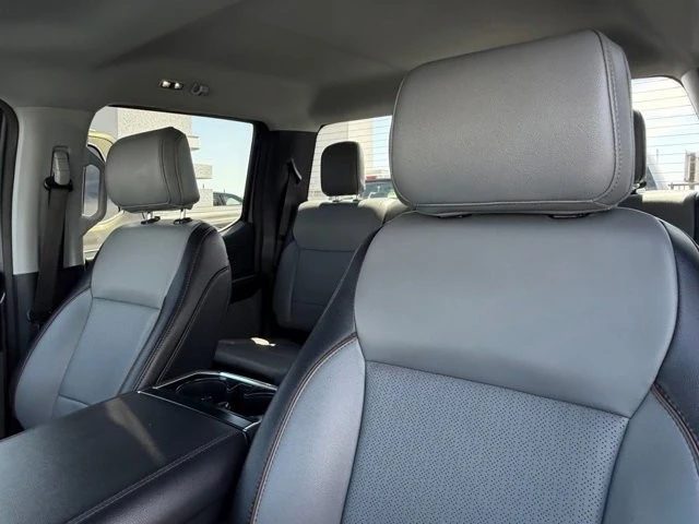 2025 Ford F-150 14th Gen - Image 17 of 31