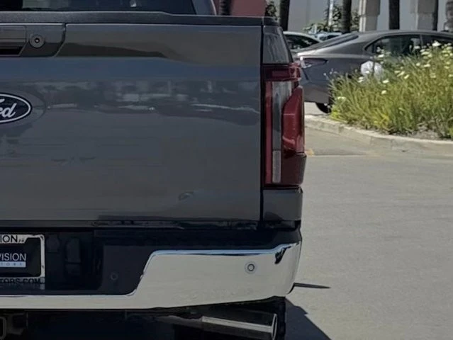 2025 Ford F-150 14th Gen - Image 8 of 31