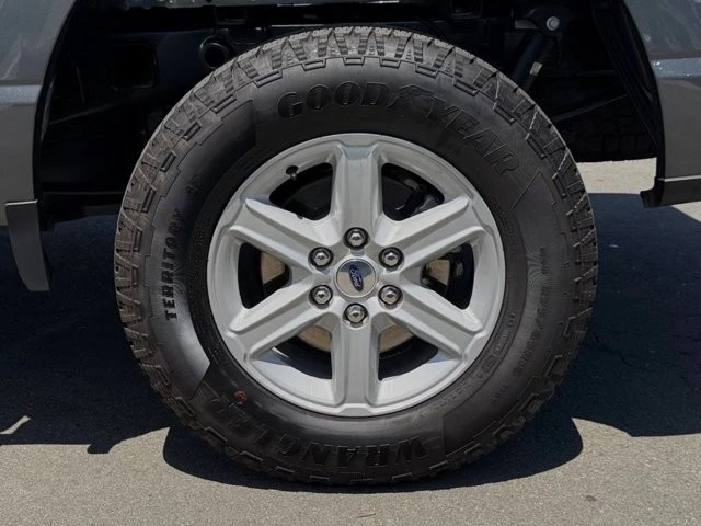 2025 Ford F-150 14th Gen - Image 14 of 31