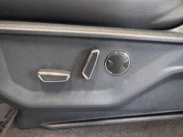 2025 Ford F-150 14th Gen - Image 16 of 26