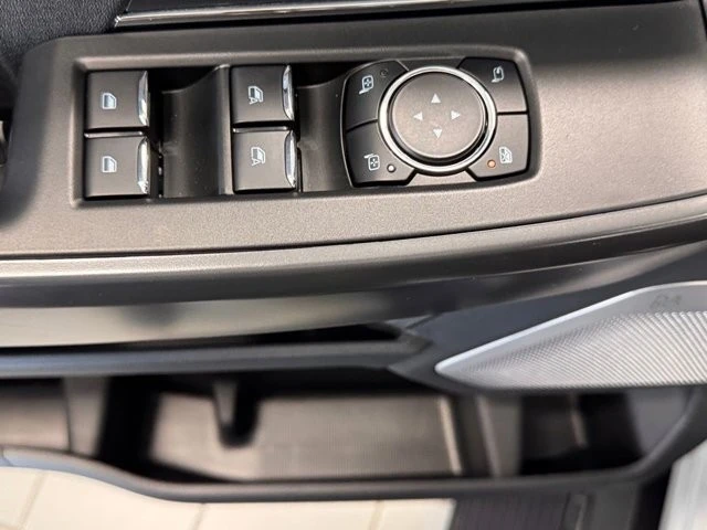 2025 Ford F-150 14th Gen - Image 14 of 26