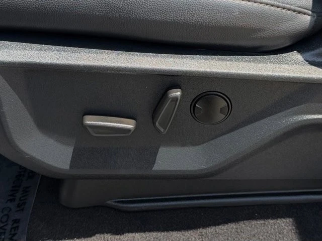 2025 Ford F-150 14th Gen - Image 20 of 31