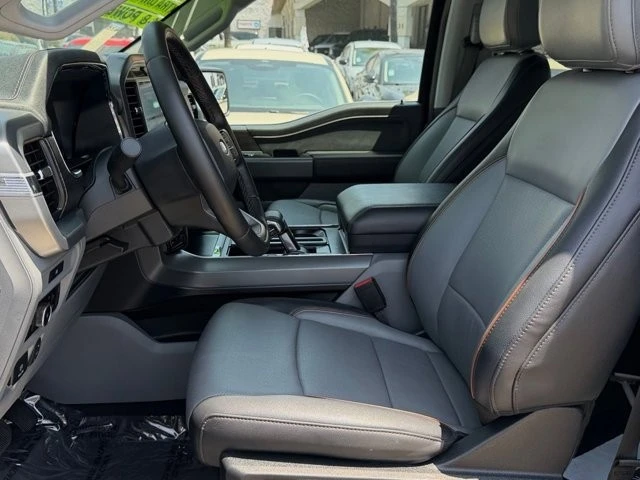 2025 Ford F-150 14th Gen - Image 17 of 31