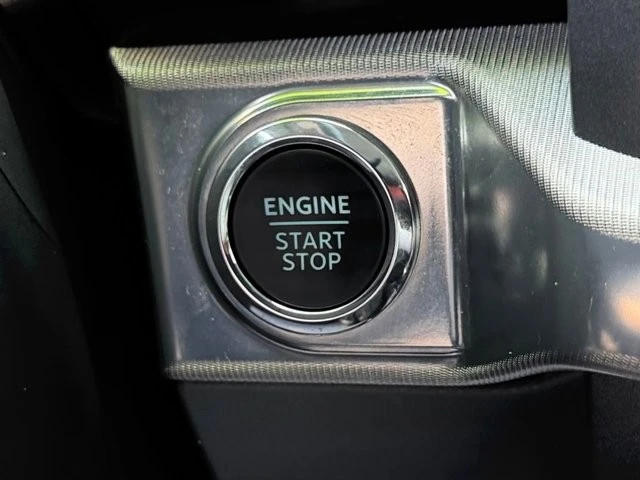 2025 Ford F-150 14th Gen - Image 25 of 31